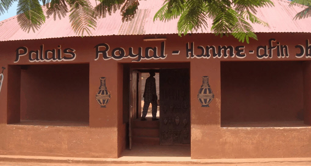 Royal Palace (Musée Honmé)